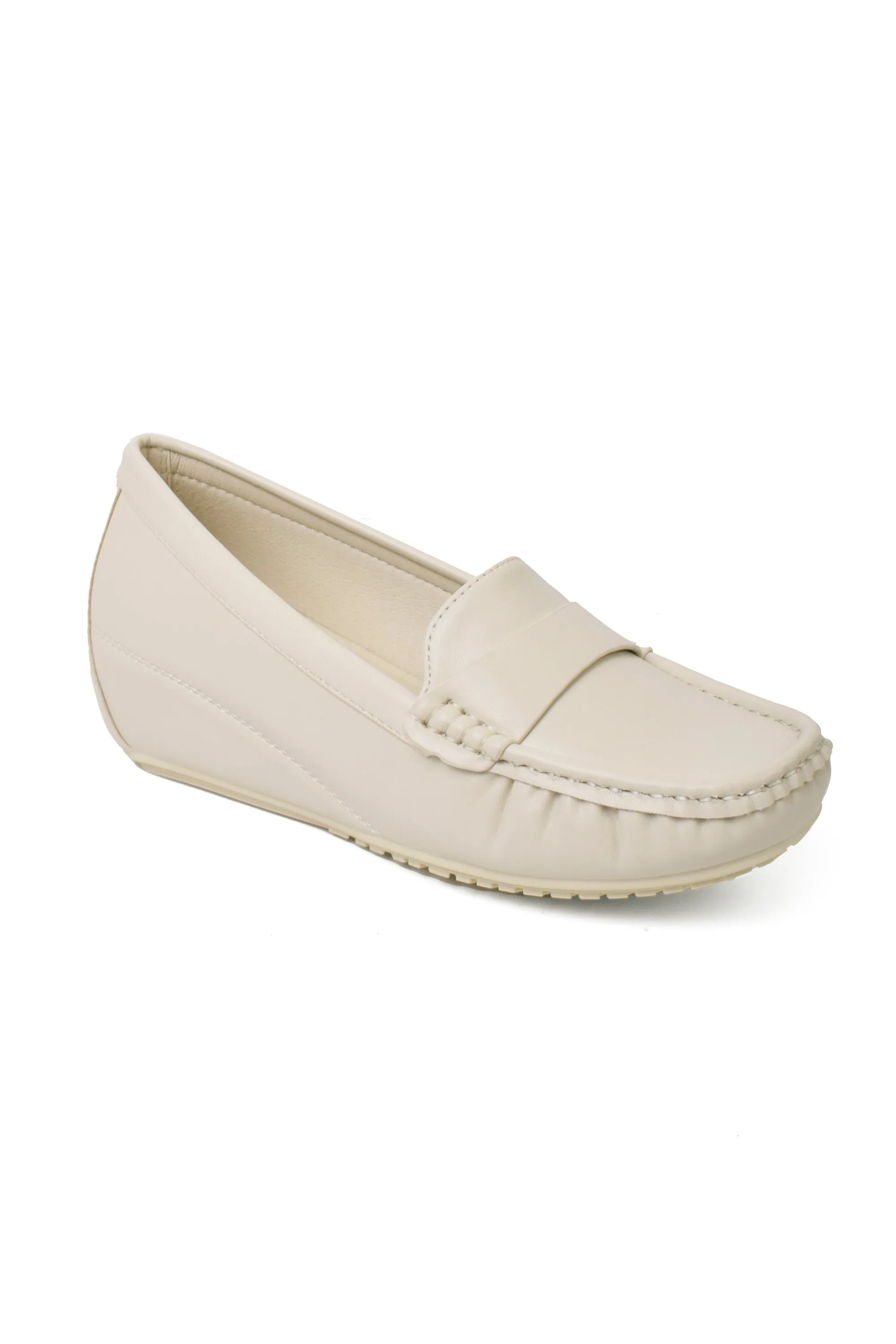 01-4802 Flat Moccasin