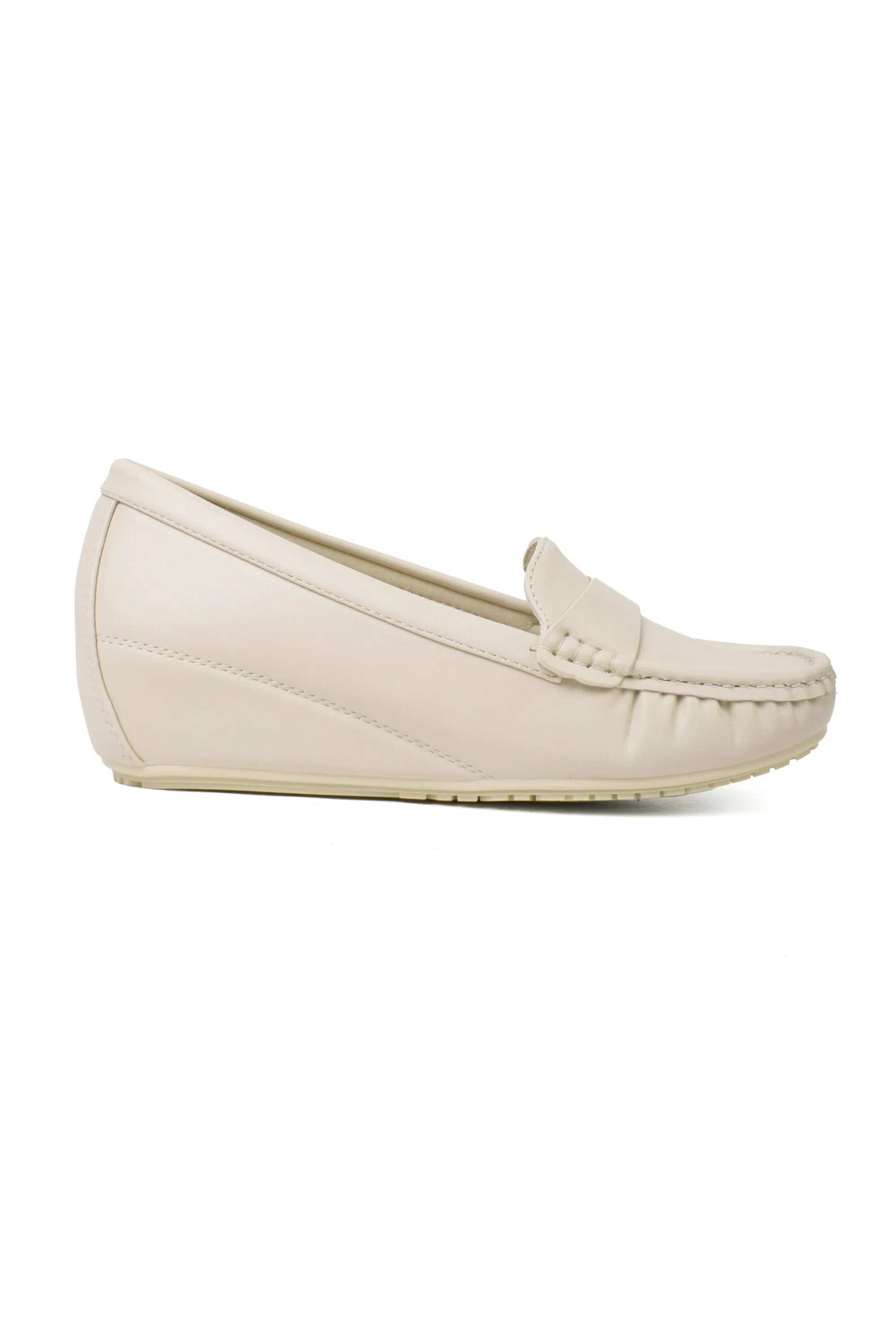 01-4802 Flat Moccasin