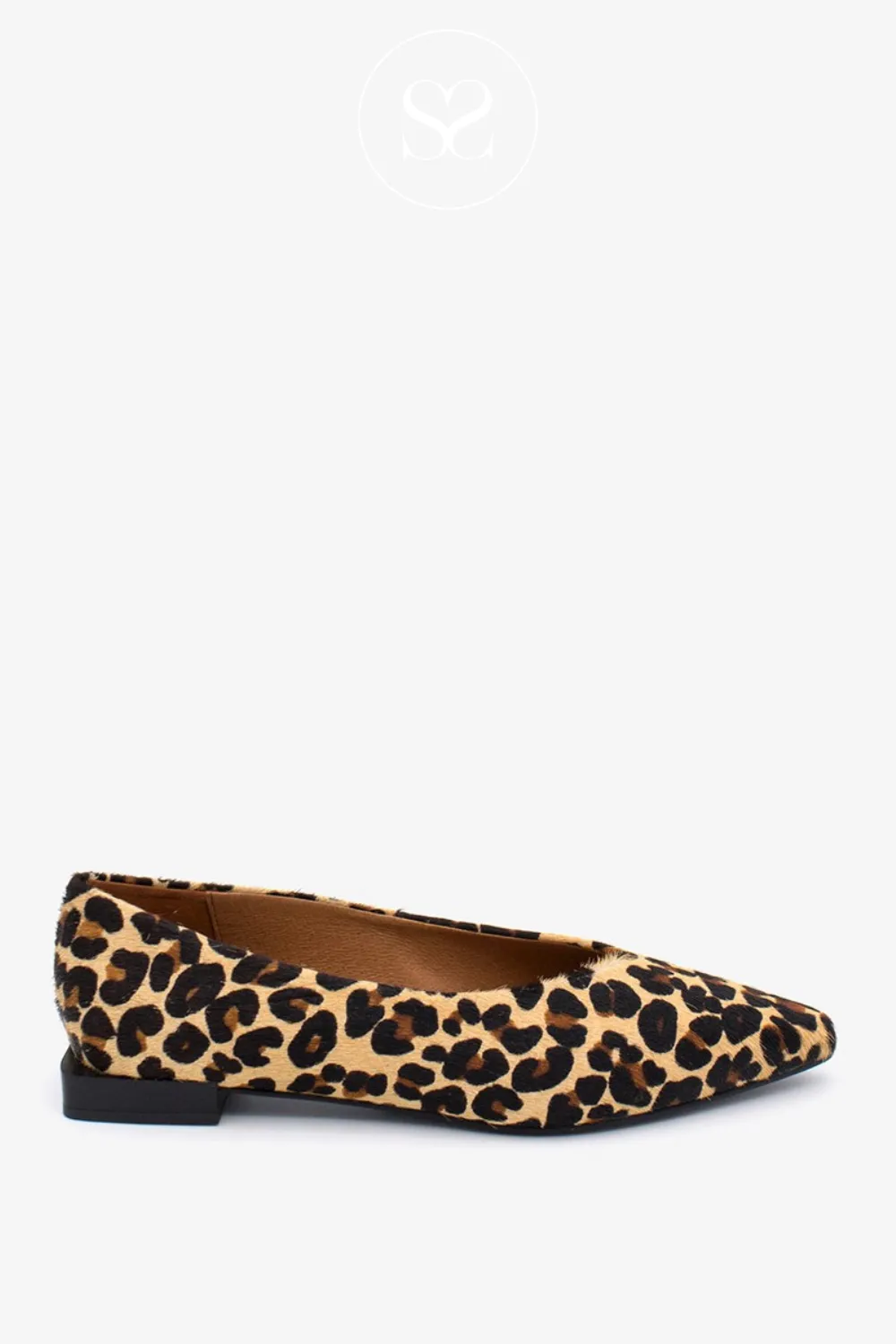 ANGEL ALARCON 24500 LEATHER  LEOPARD FLAT PUMPS