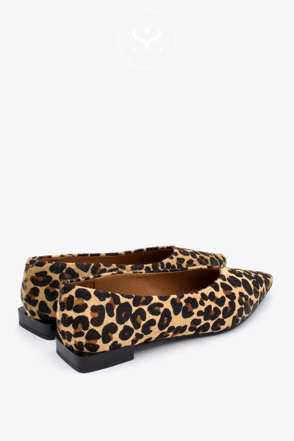 ANGEL ALARCON 24500 LEATHER  LEOPARD FLAT PUMPS