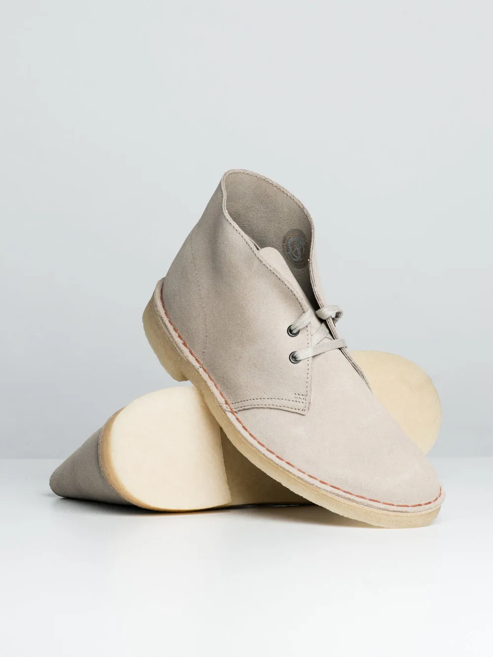 CLARKS MENS CLARKS DESERT BOOT  - CLEARANCE