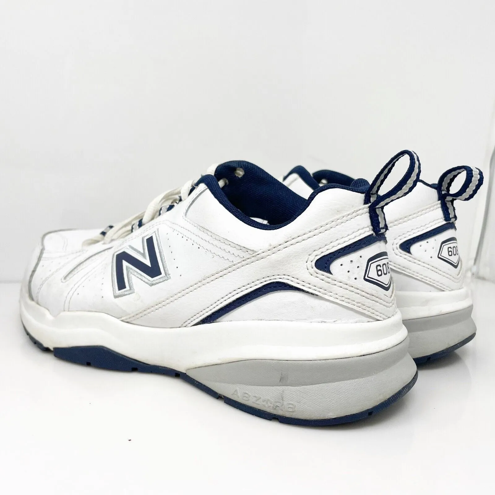 New Balance Mens 608 V5 MX608WN5 White Casual Shoes Sneakers Size 8 2E