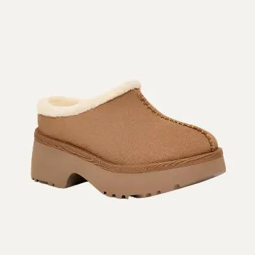 New Heights Clog - The Ugg Cozy Clog in Chestnut