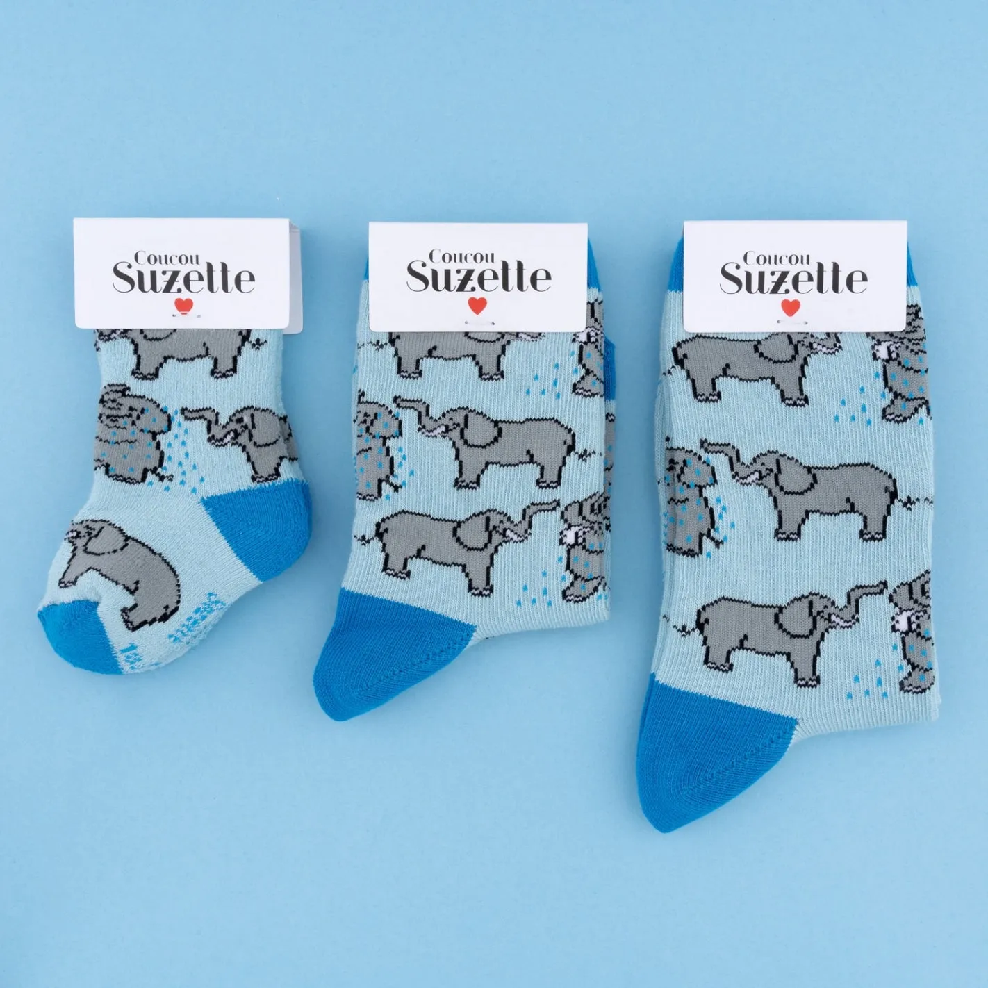 SHOWERING ELEPHANT BABY SOCKS