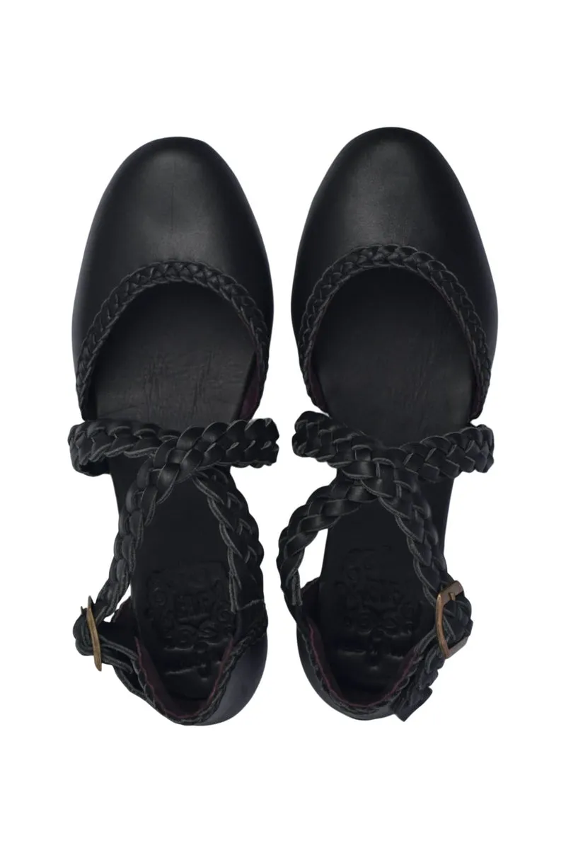 Tallulah Braided Leather Flats in Black