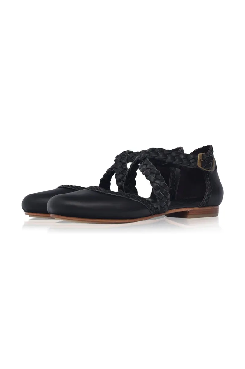 Tallulah Braided Leather Flats in Black