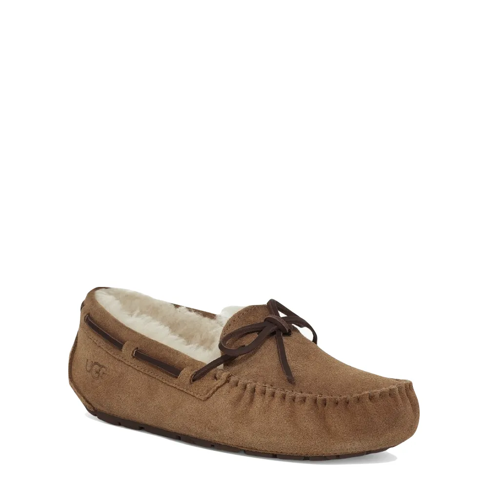 UGG Women's Dakota Moc Sheepskin Slipper in Chestnut