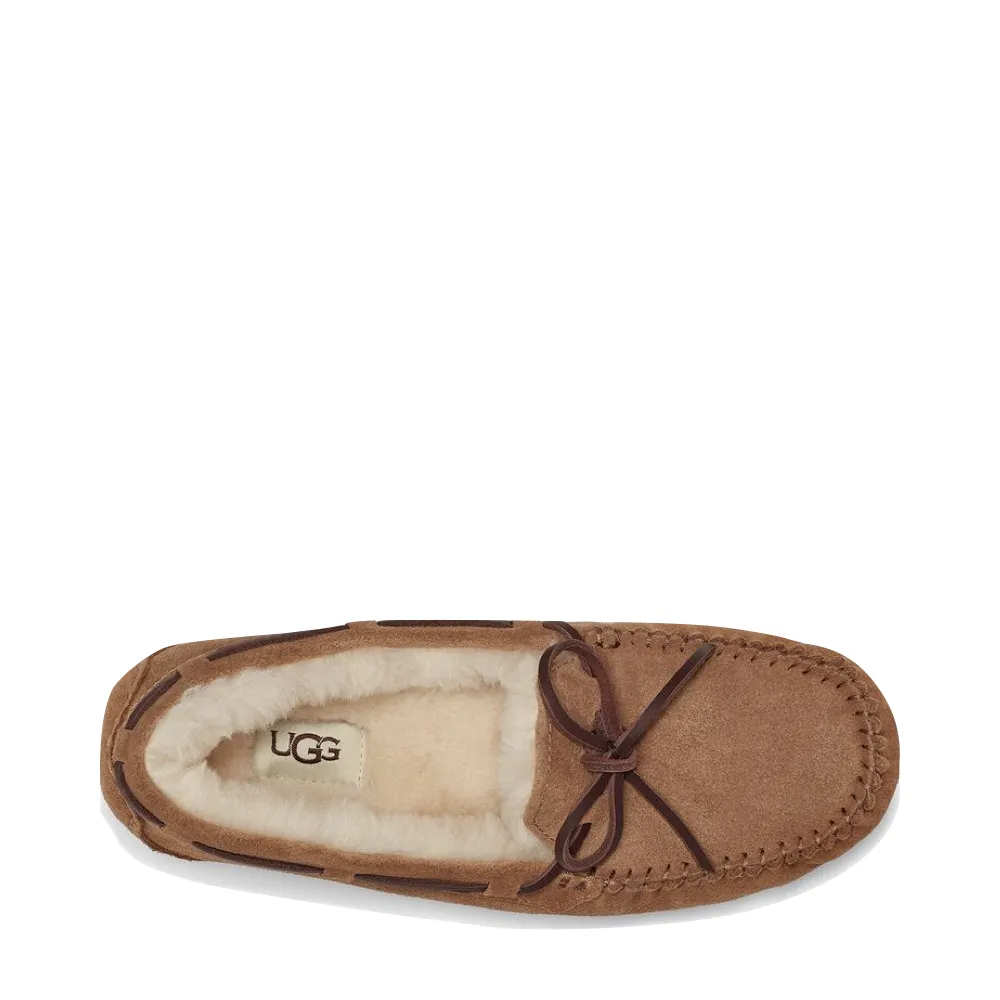 UGG Women's Dakota Moc Sheepskin Slipper in Chestnut