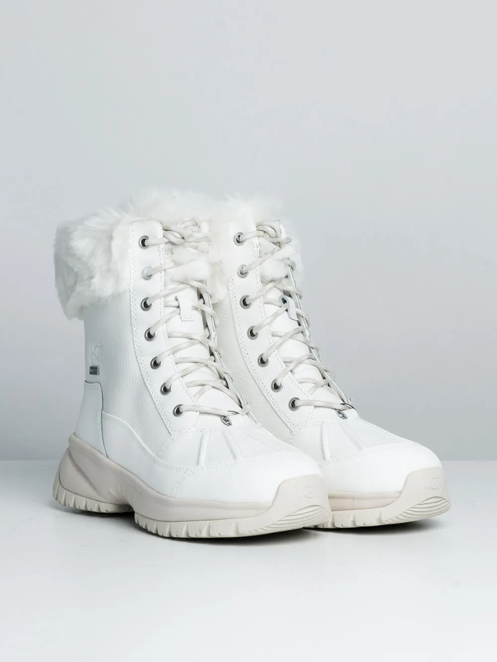 UGG WOMENS UGG YOSE FLUFF BOOT