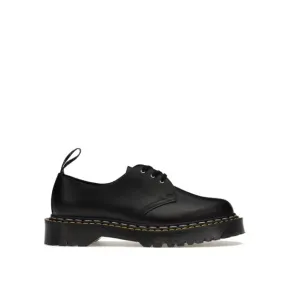 Women’s Leather Shoes for All Seasons, Black Low-Top 